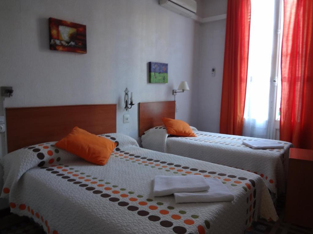 Hostal Lima Barcelona Ruang foto