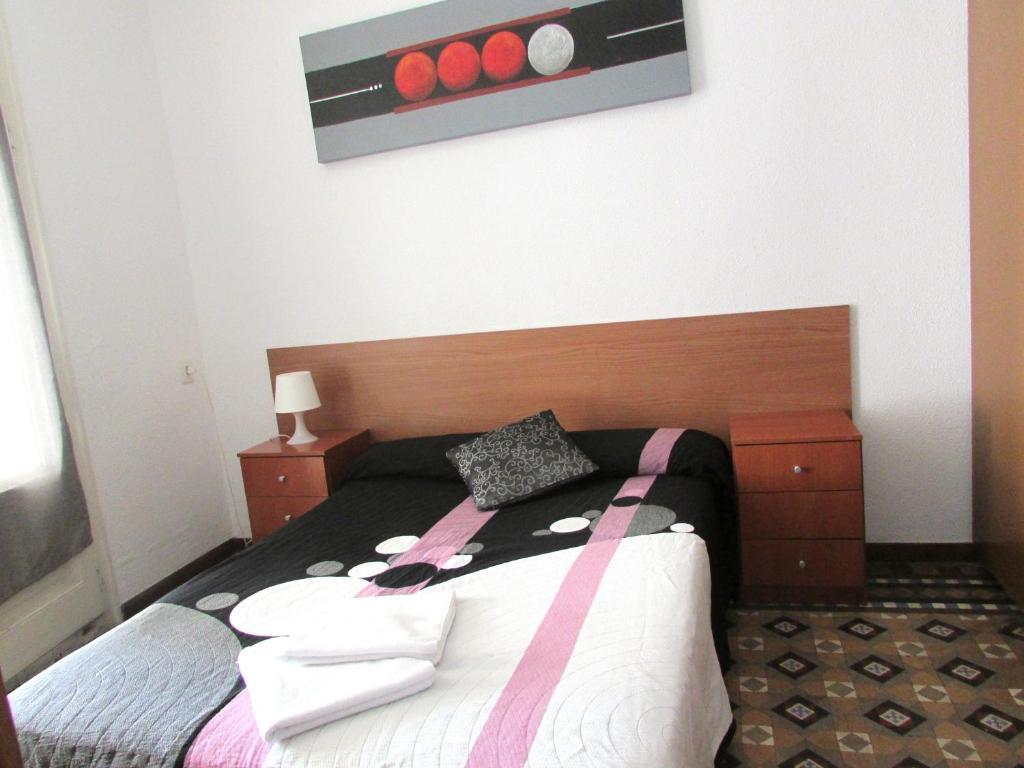 Hostal Lima Barcelona Bagian luar foto